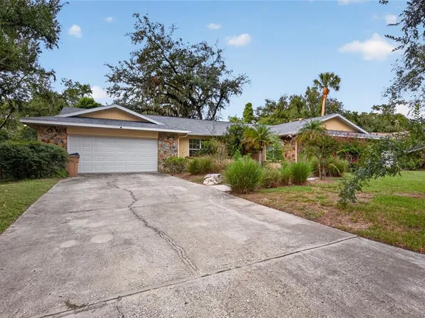 531 GARRARD DRIVE, TEMPLE TERRACE, FL 33617