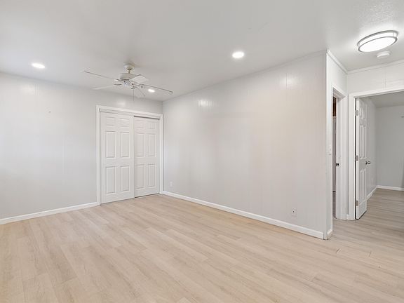 5th image of 852 Lakeview Ave #C