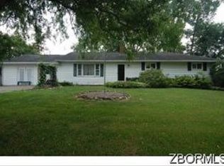 5750 Sugargrove Rd, Blue Rock, OH 43720