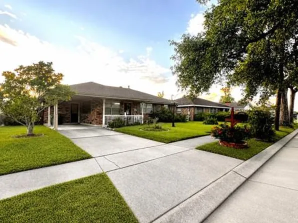 1032 Michael St, Marrero, LA 70072