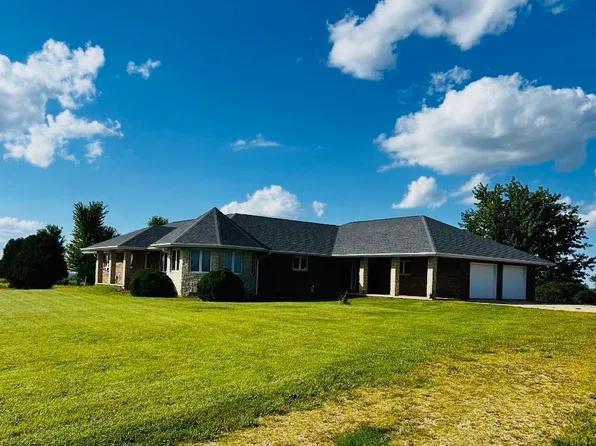 3188 County Road E17, Onslow, IA 52321