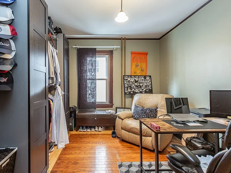 256 Maple St #1 — Photo 8