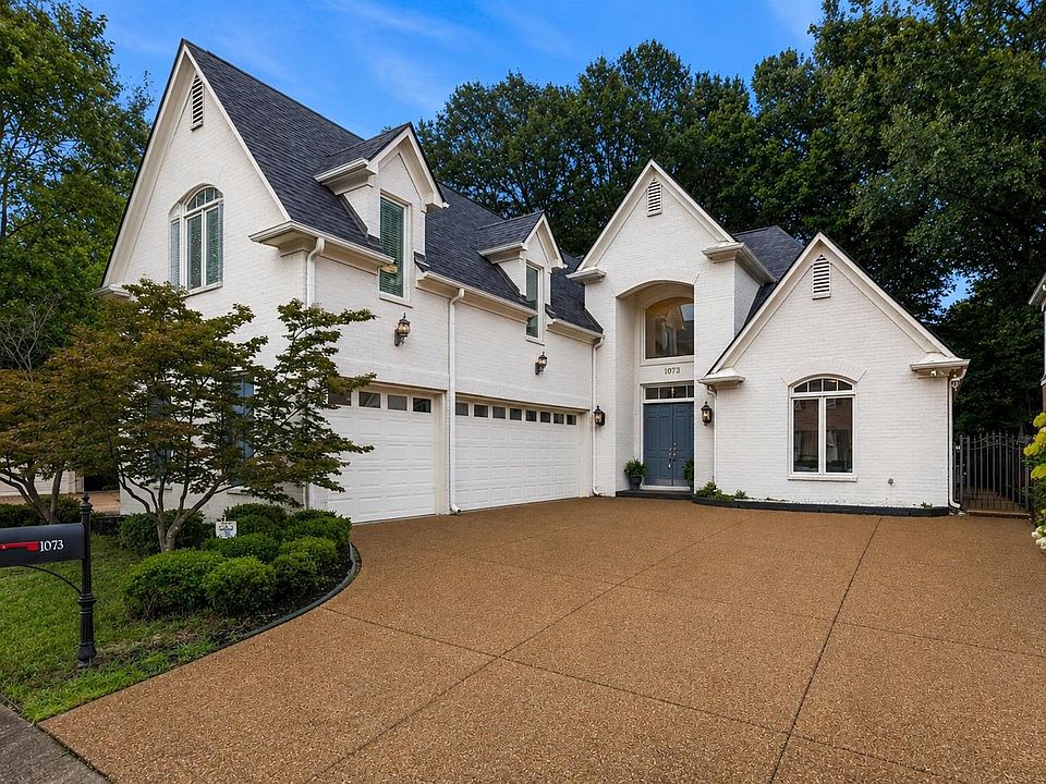 1st image of 1073 Humphrey Oaks Cir