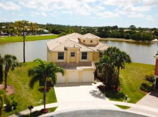2255 Ridgewood Ct, Royal Palm Beach, FL 33411