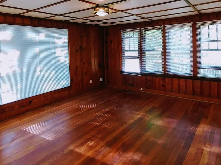 415 1/2 Chautauqua Ave — Photo 5