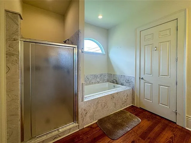 2308 N Johnson St — Photo 12
