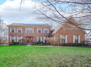 2872 Whispering Oaks Ct, Buffalo Grove, IL 60089