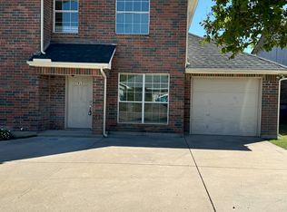 912 Meadow Cir N, Keller, TX 76248