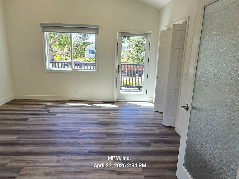 5136 Hillcrest Dr — Photo 42