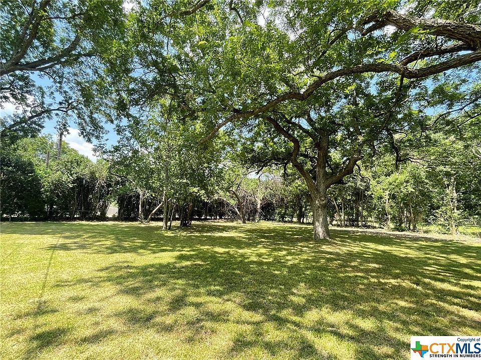 1st image of 182 Guadalupe River Dr