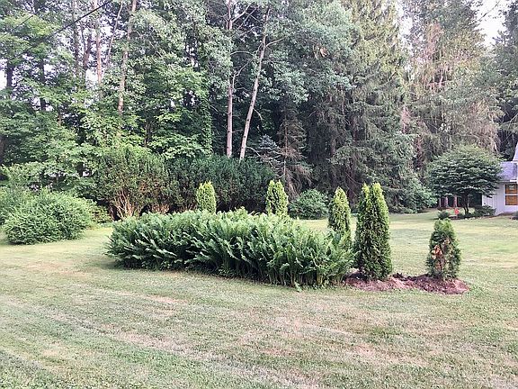 2nd image of 1545 Millicent Ave