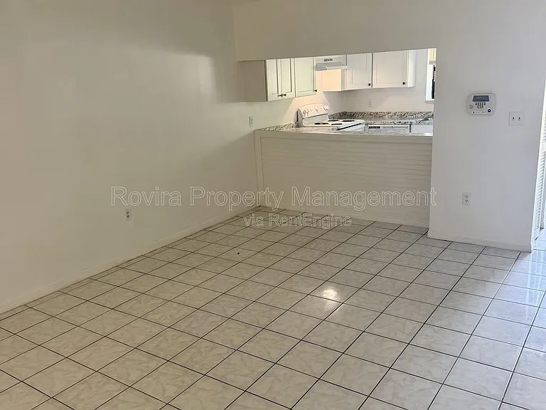 1549 Tangelo Cir — Photo 2