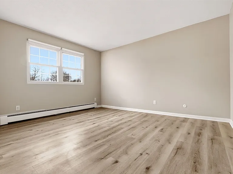 6 Venice St #B6 — Photo 10