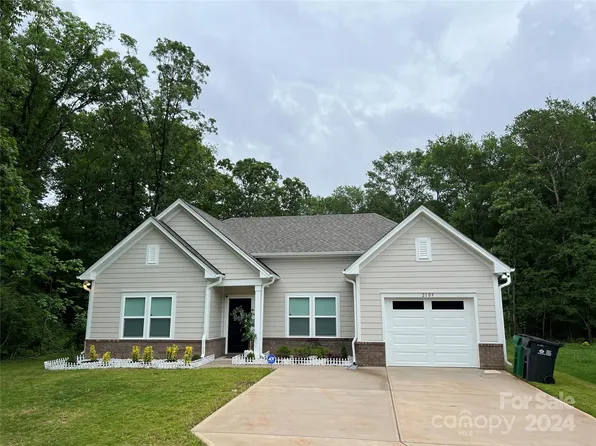 2109 Tom Sadler Rd, Charlotte, NC 28214