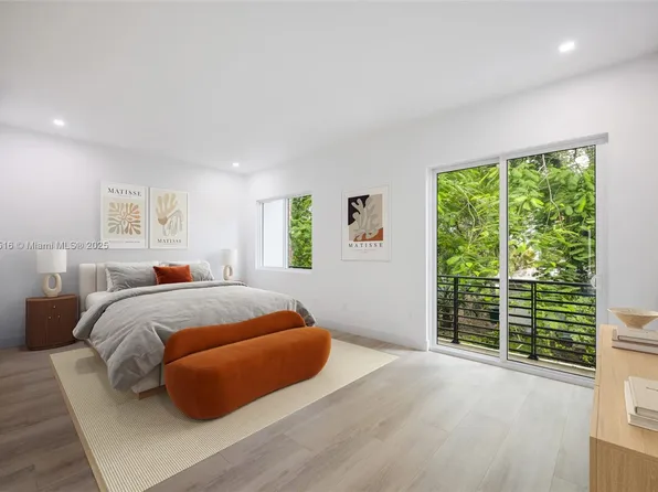 3164 Plaza St, Miami, FL 33133