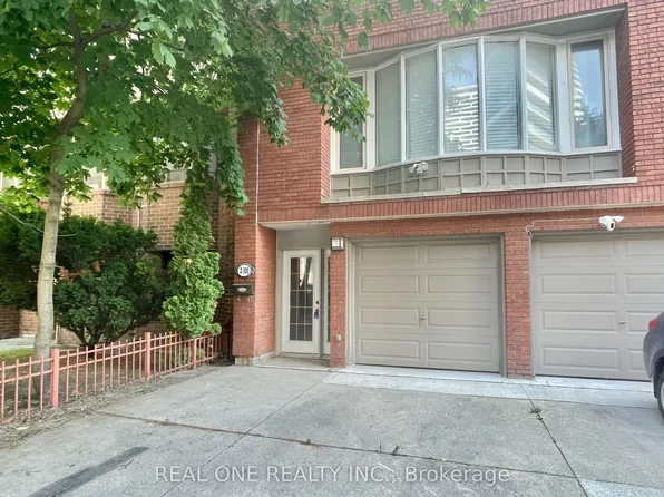 101 McGill St #2, Toronto, ON M5B 1H5