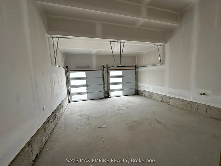 3 Tran St — Photo 25