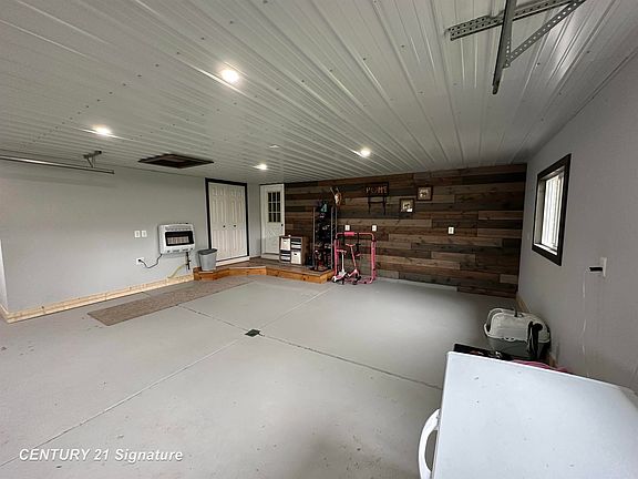 5th image of 3314 Dillon Rd