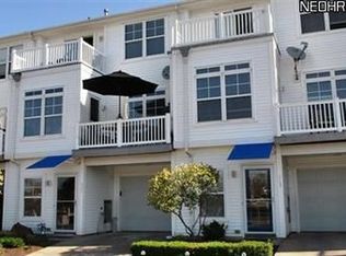 225 W Marina Pkwy, Lorain, OH