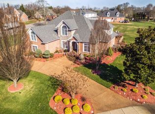 2225 Meadowcrest Cv, Murfreesboro, TN 37129