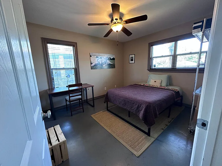 2519 Wilson St — Photo 15