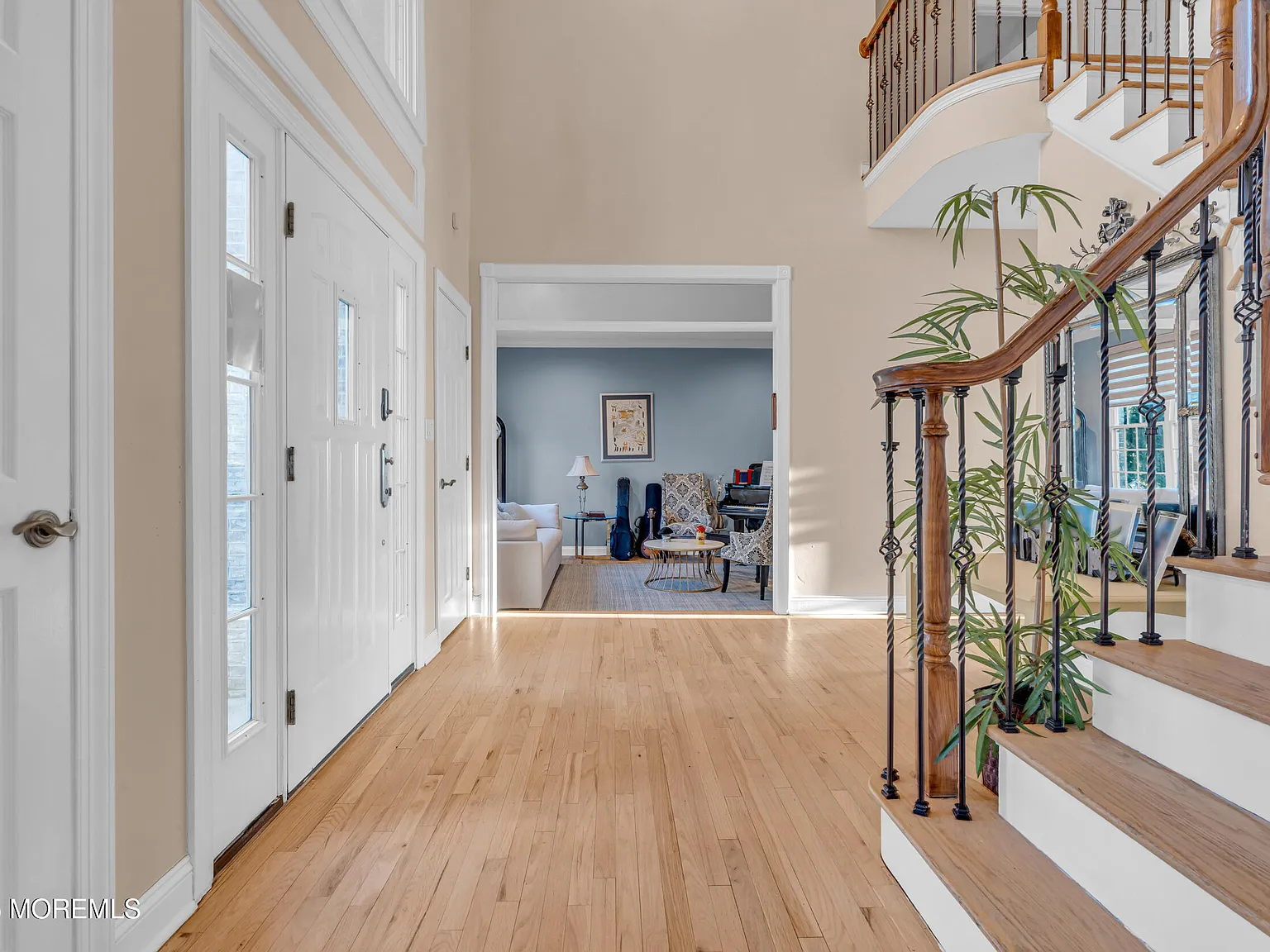7 bed, 3824 sqft, $5,000 — Photo 4