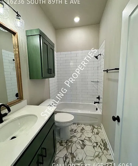 16236 S 89th East Ave — Photo 37
