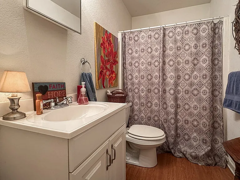 318 Earl King St — Photo 13