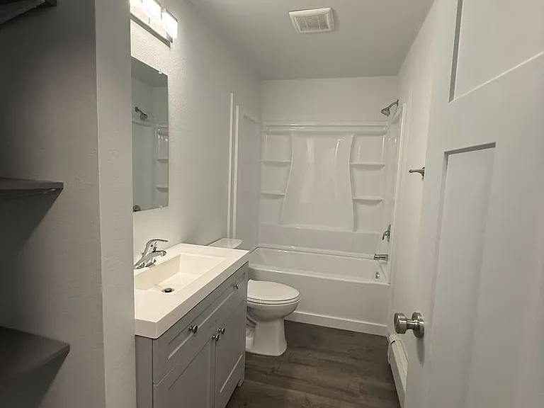 Ingalls Avenue Apartments — Photo 43