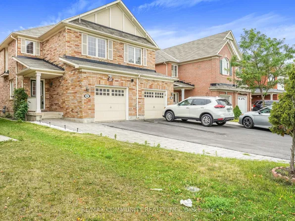 92 Hummingbird Dr, Toronto, ON M1X 1Y2