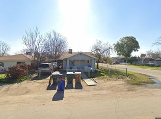 121 Harding Ave, Bakersfield, CA 93308