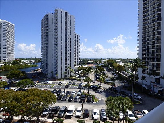 5th image of 3731 N Country Club Dr APT 721