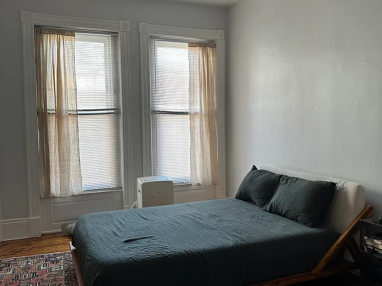 223 W Hill St #1 — Photo 16