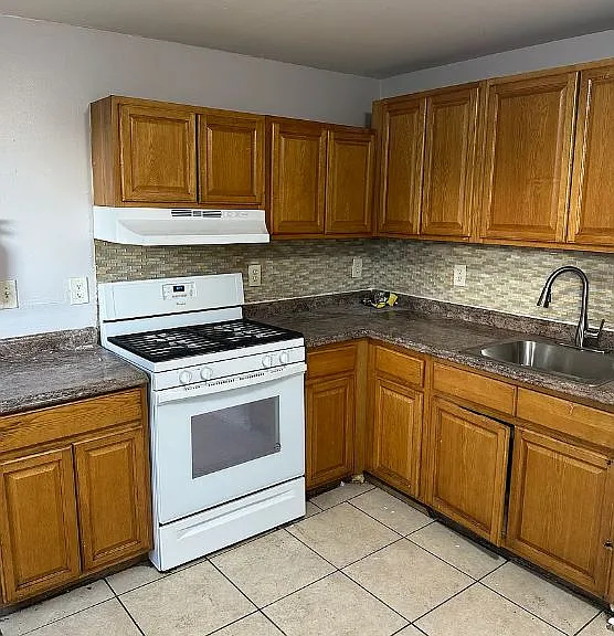 23 E Federal St — Photo 4