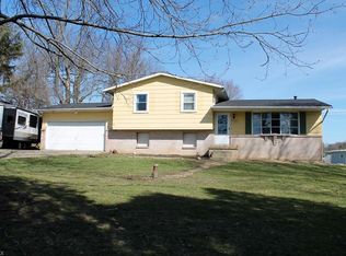 2203 Waterloo Rd, Mogadore, OH 44260