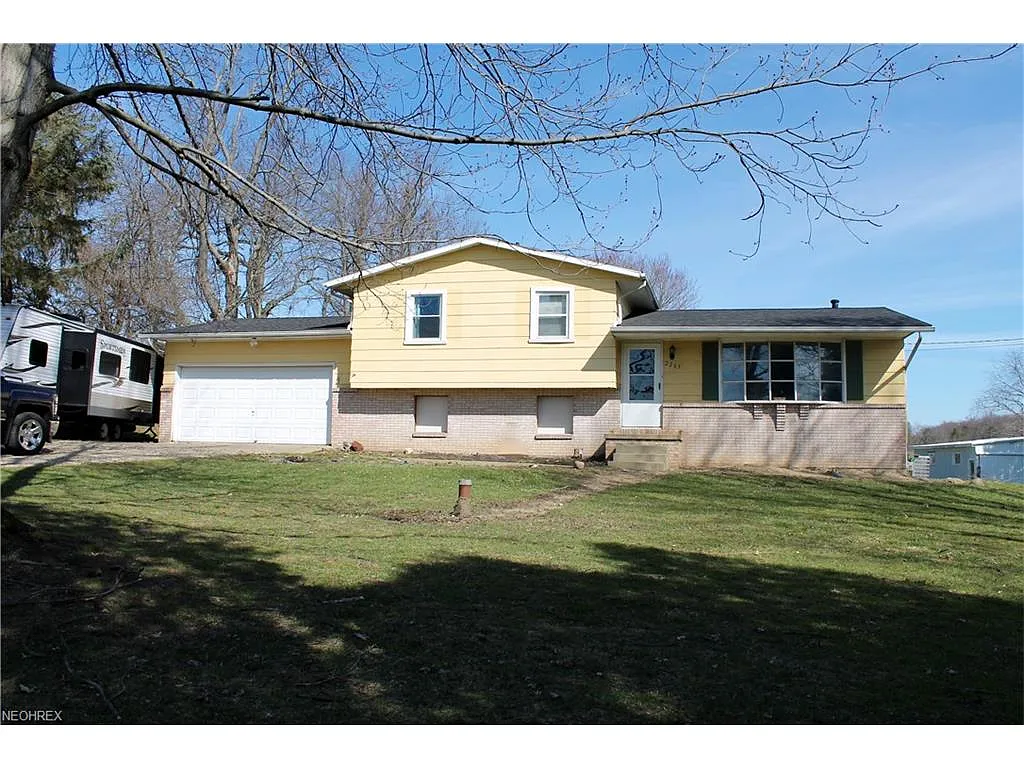 2203 Waterloo Rd photo 1