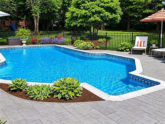 5th image of 193 Torrie Ln