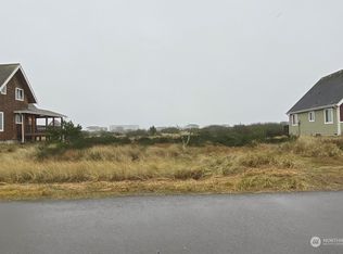 429 S Spinnaker St, Ocean Shores, WA 98569