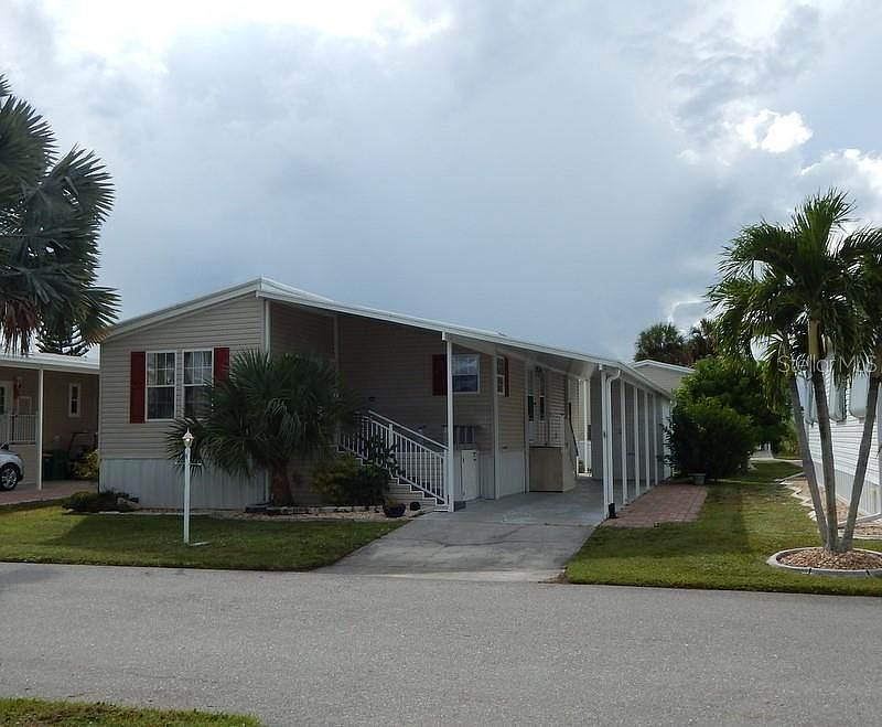 1st image of 8 Copenhagen Ave