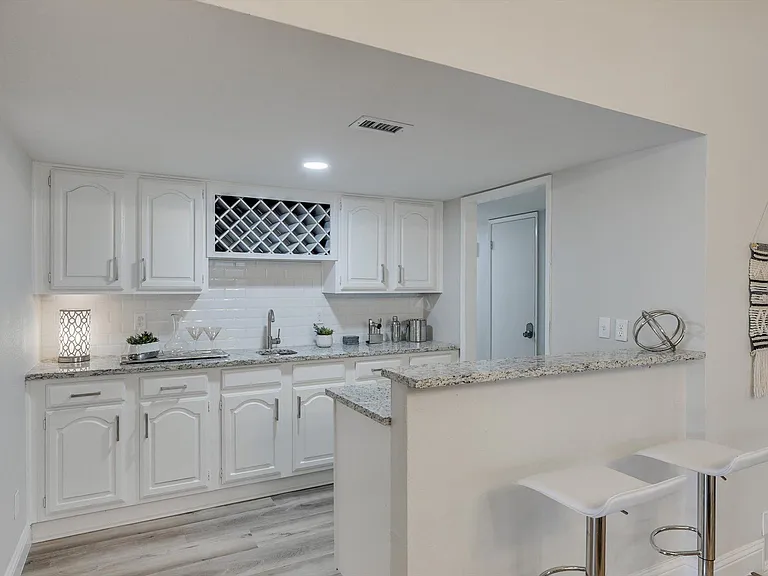 11622 Cotillion Dr — Photo 22