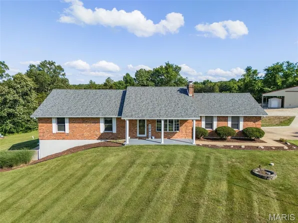 4319 Flucom Rd, De Soto, MO 63020