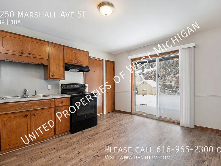 3250 Marshall Ave SE — Photo 11