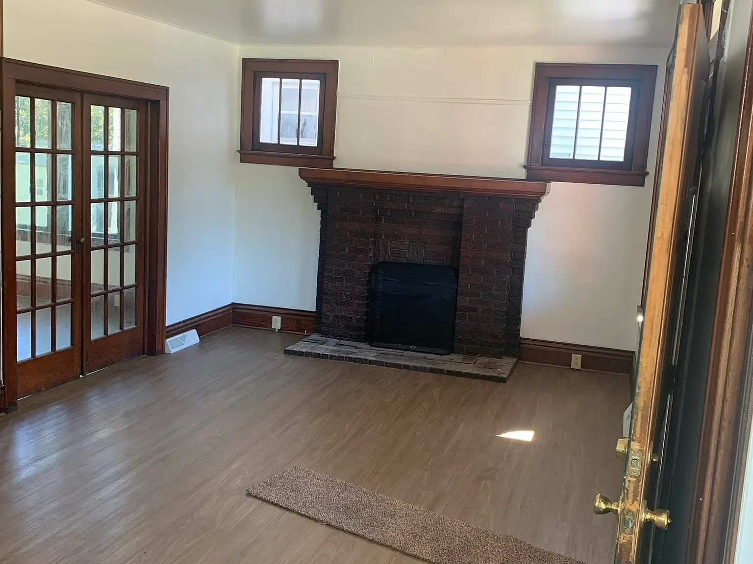 2 bed, 1200 sqft, $1,000 — Photo 3