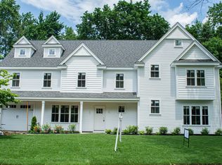 7 Ivy Ln, Natick, MA 01760