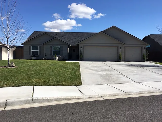 6117 Beacon Rock Ln photo 1