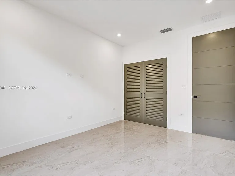 2887 SW 33rd Ave #2887 — Photo 13