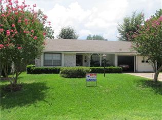 627 Rocky Mountain Dr, Houston, TX 77037