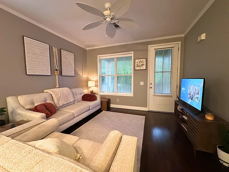 25806 Pollard Rd #205 — Photo 9