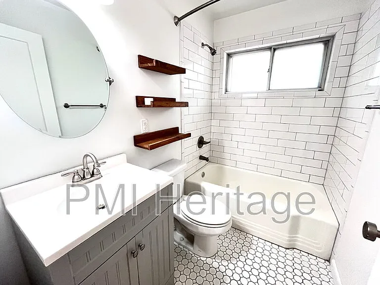 1139 N Sunset Dr — Photo 13