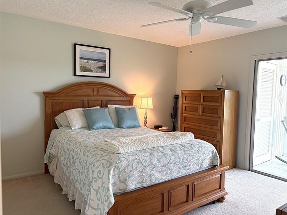 5th image of 73 Royal Oak Court #206